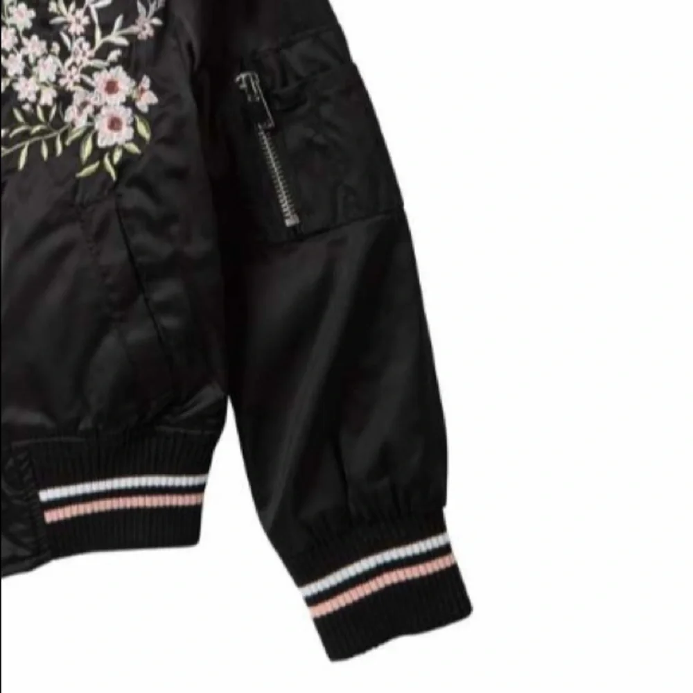 Urban Republic Floral Embroidered Bomber Jacket NWT